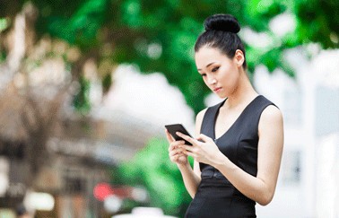 Real Estate Agent Outfits: What Should Agents, Brokers, and REALTORS® Wear?