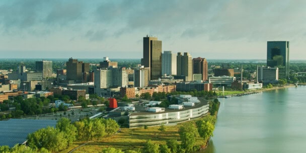 10 Best Places to Invest in Real Estate in 2024