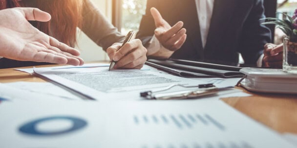 How to Negotiate Counter Offers on a Home Sale: Tips for Sellers Agents